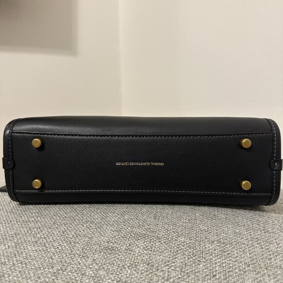 Authentic Coach Swing Zip Bag in Black - Picture 8 of 10